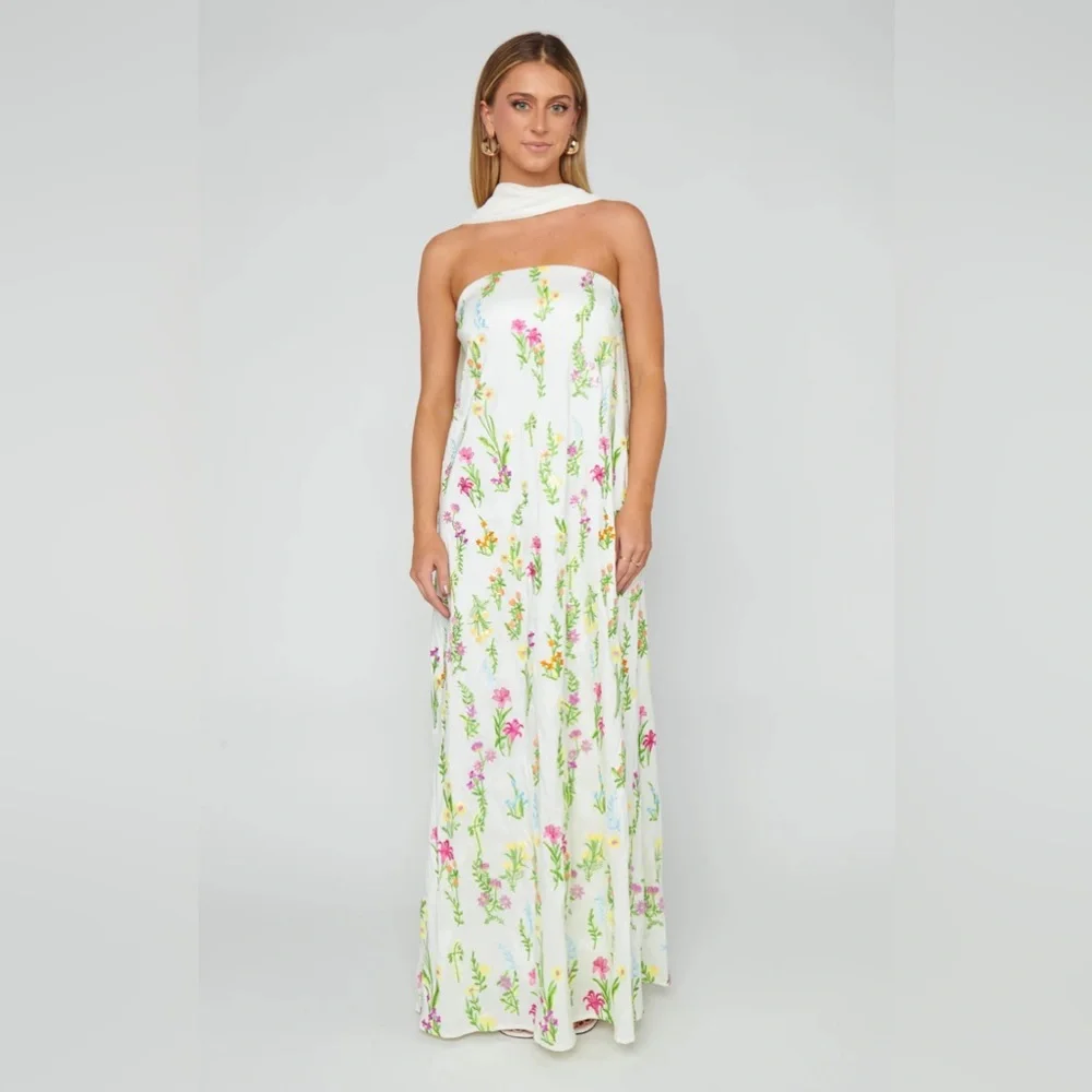 Show Me Your MuMu | Riley Maxi Dress Ethereal Sequins - Picture 3 of 11